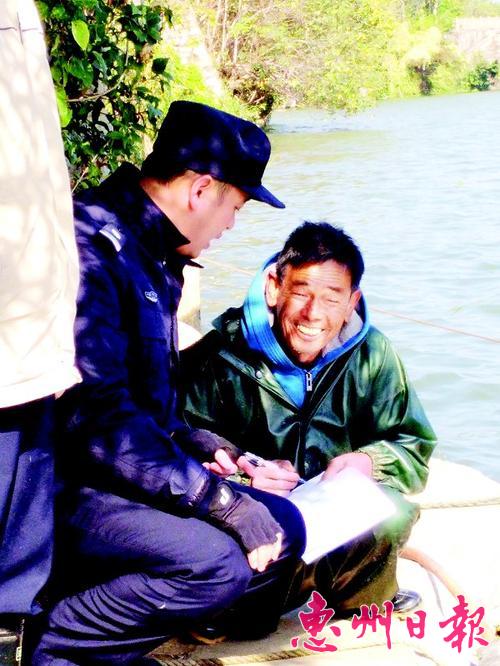     ����ͳһ �� չ ��������֦��ִ���ж������ǹ�����Ա�߷�ס�Ҵ���    ��������̷ �� ��